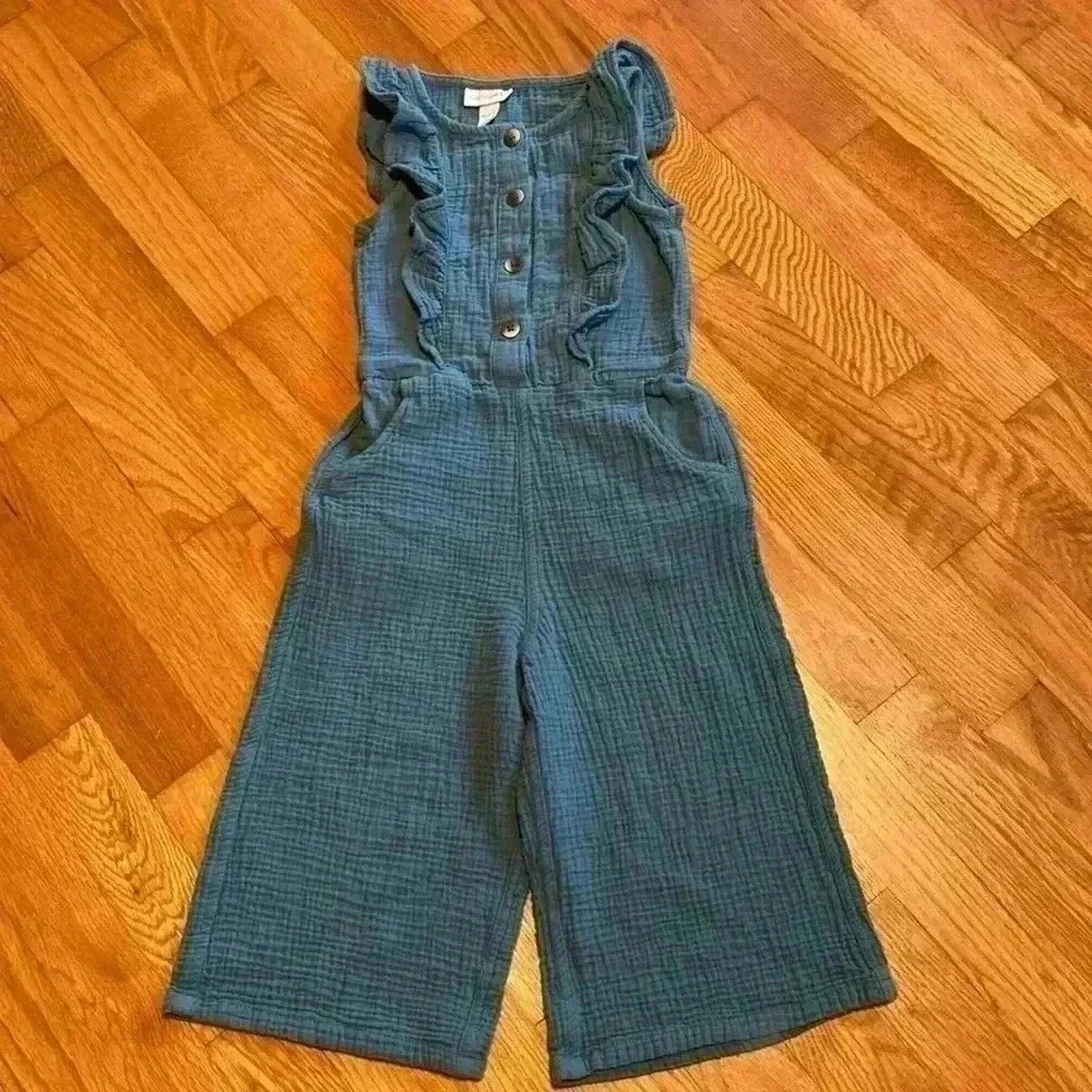Cat & Jack Dusty Green Sleeveless Adaptive Wide Leg Jumpsuit in Size XS (4-5).